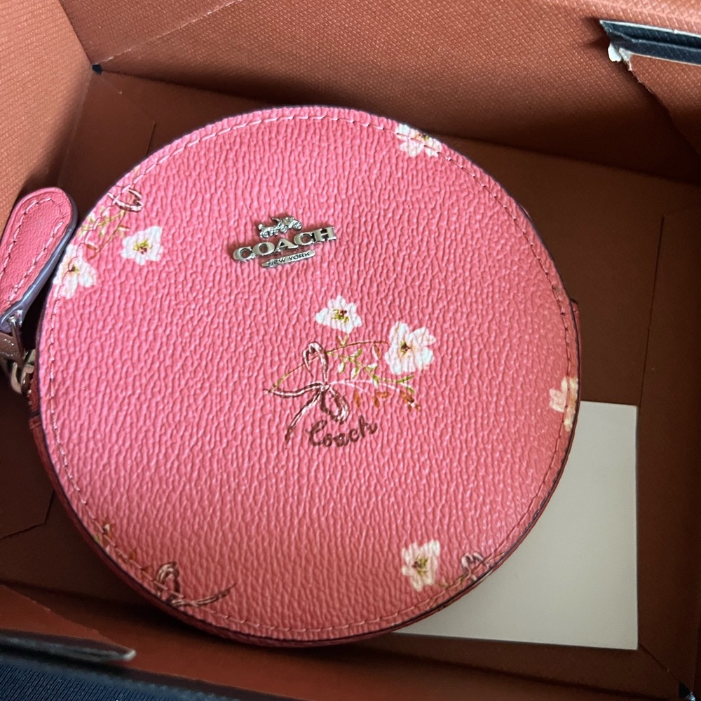 Coach coin pouch